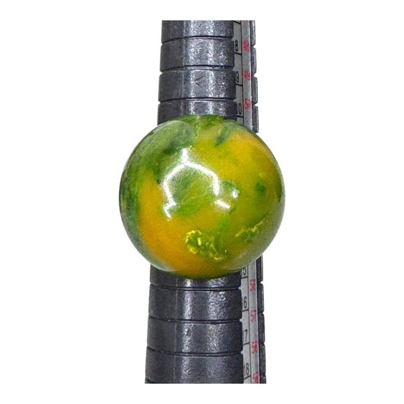 Green & Yellow Domed Creamed Spinach Bakelite Swirl Ring Size 6.5 Retro MCM - Picture 7 of 7